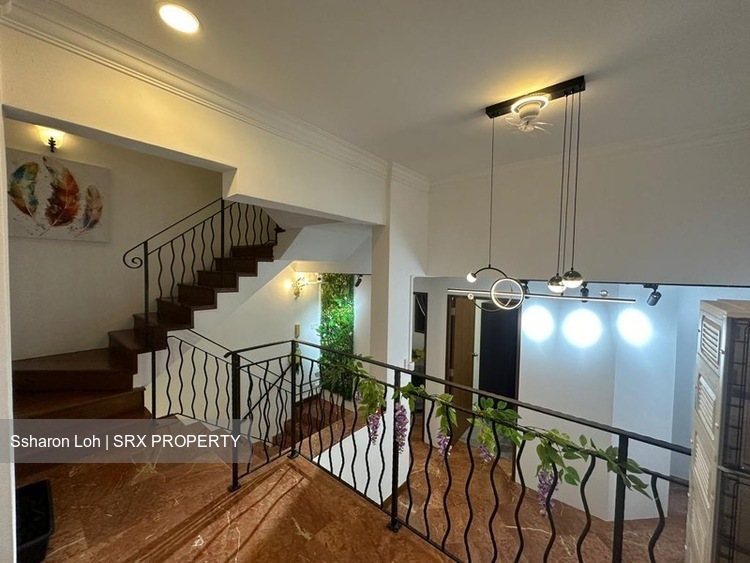 Kew Vale (D16), Terrace #540265251